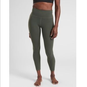 NEW Athleta elation 7/8 tight